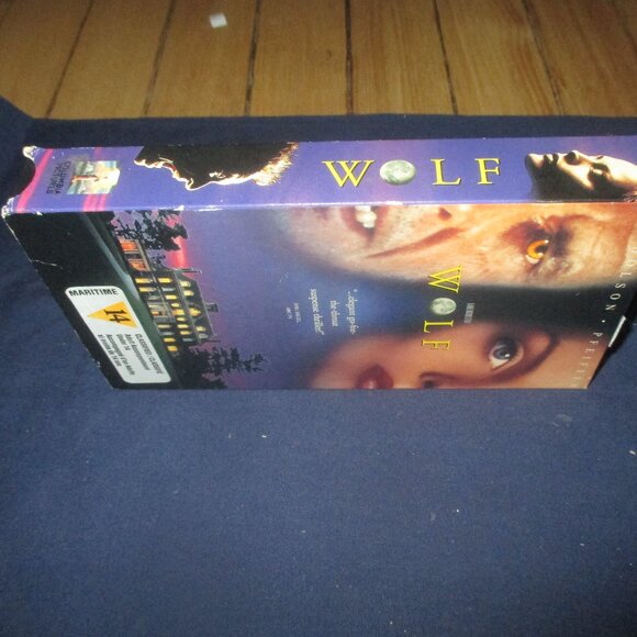 Wolf (VHS, 1994) Jack Nicholson Michelle Pfeiffer Horror Movie - Picture 5 of 6